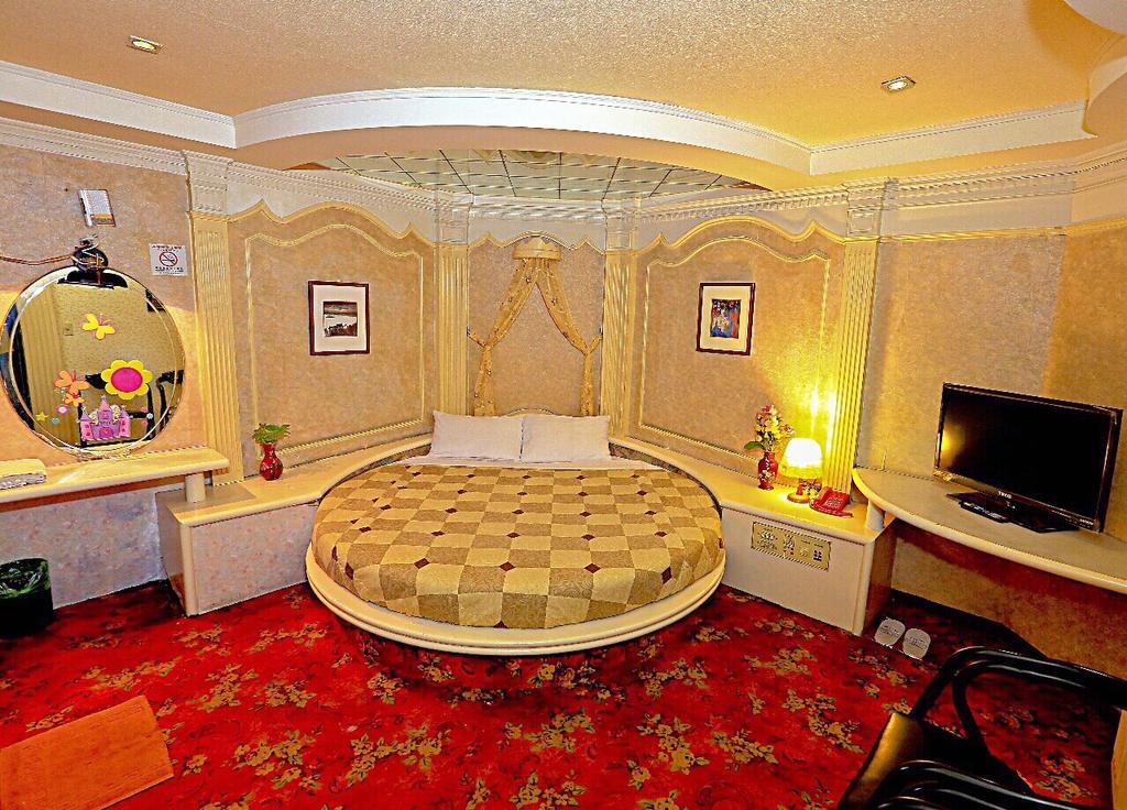 Broadway Hotel Tajcshung Kültér fotó