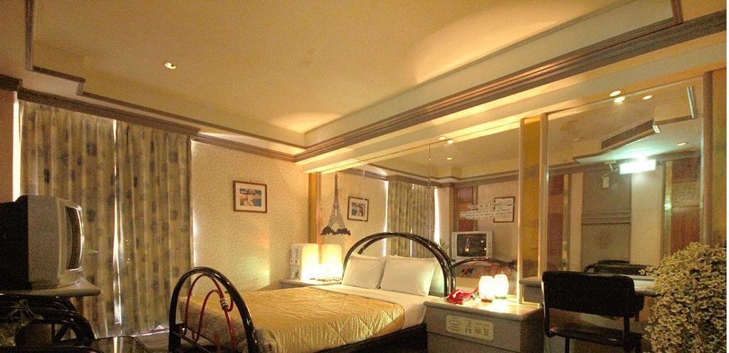 Broadway Hotel Tajcshung Kültér fotó
