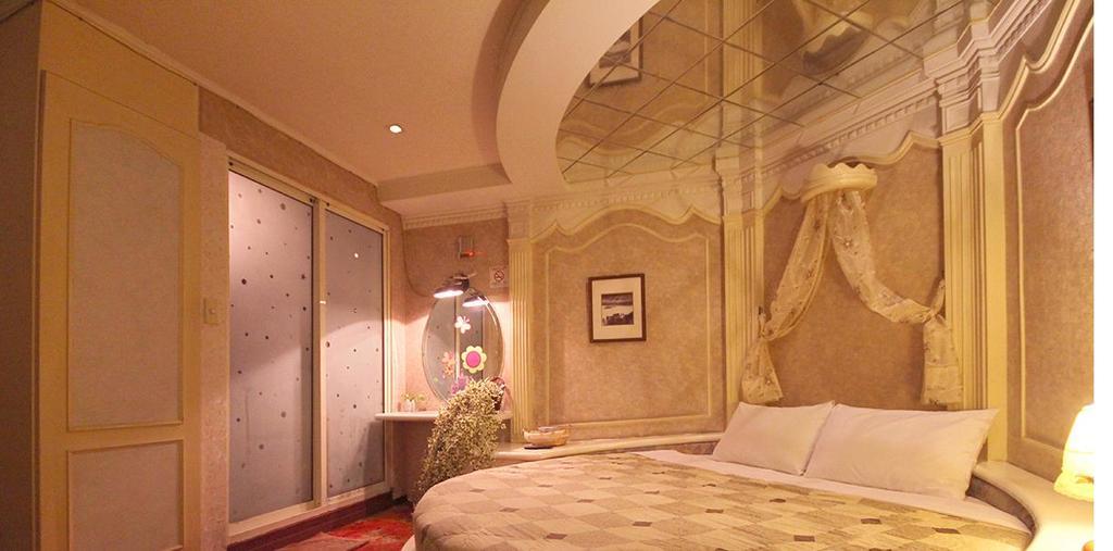 Broadway Hotel Tajcshung Kültér fotó