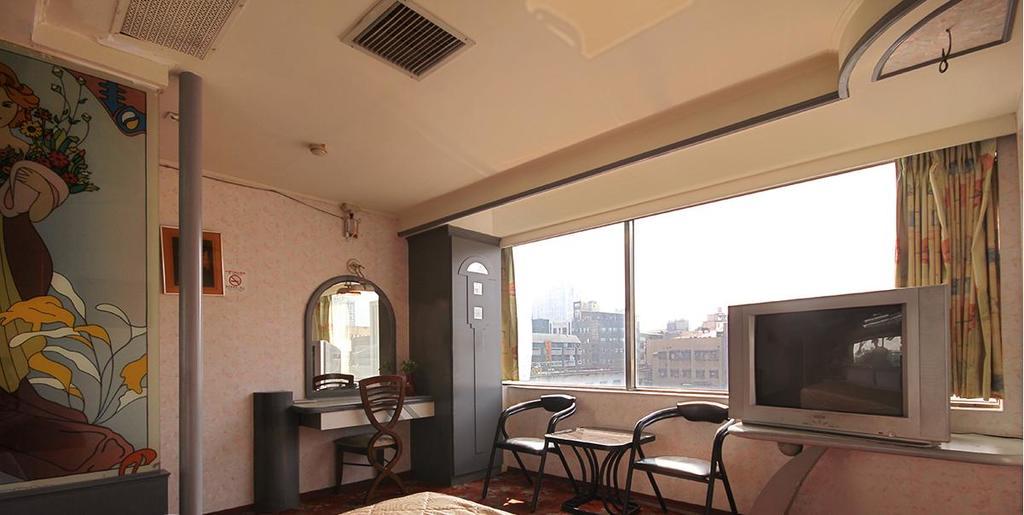 Broadway Hotel Tajcshung Kültér fotó