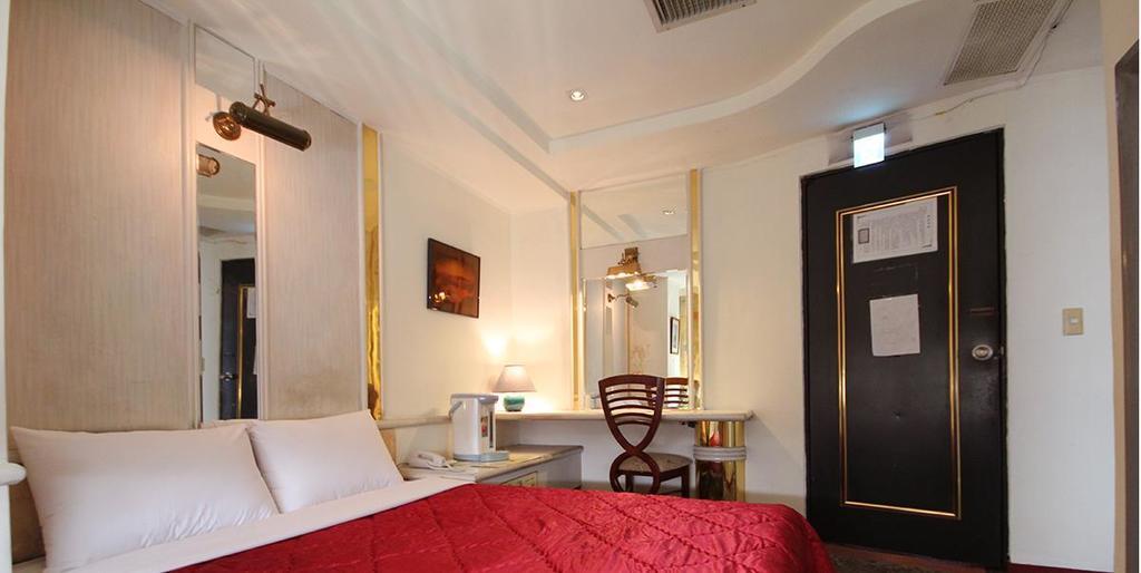 Broadway Hotel Tajcshung Kültér fotó